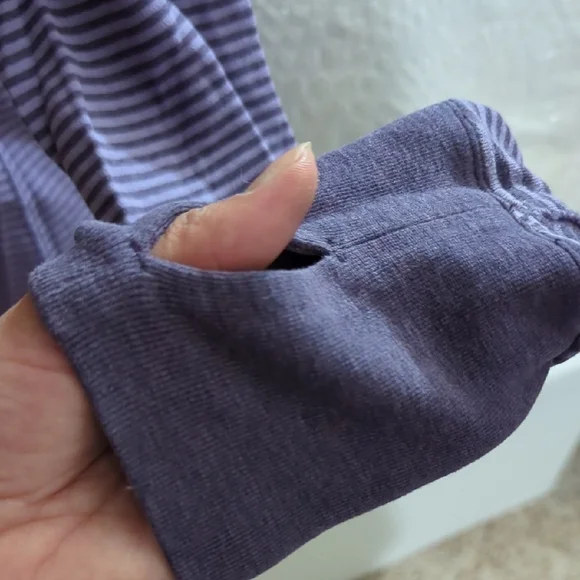 Size M Lululemon Purple Striped Long Sleeve Reversible Shirt - Picture 6 of 16